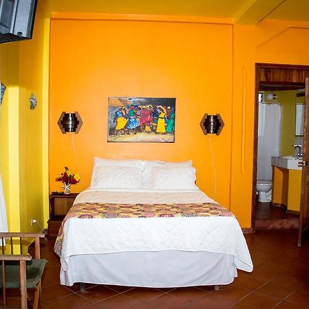 Hotel Maya Vista Tela Eksteriør bilde