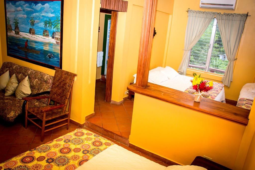 Hotel Maya Vista Tela Eksteriør bilde