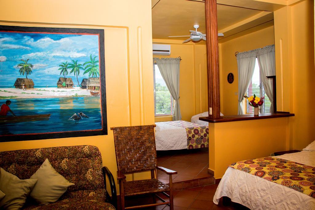 Hotel Maya Vista Tela Eksteriør bilde